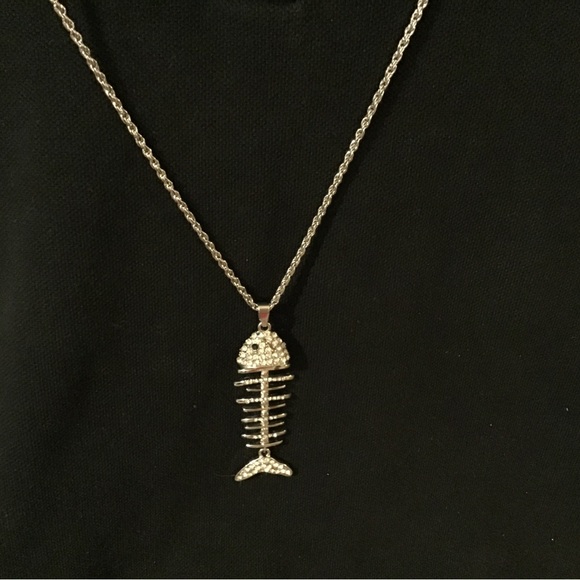 🩸[2/$32.00]🩸Fishbone Necklace - Picture 5 of 6
